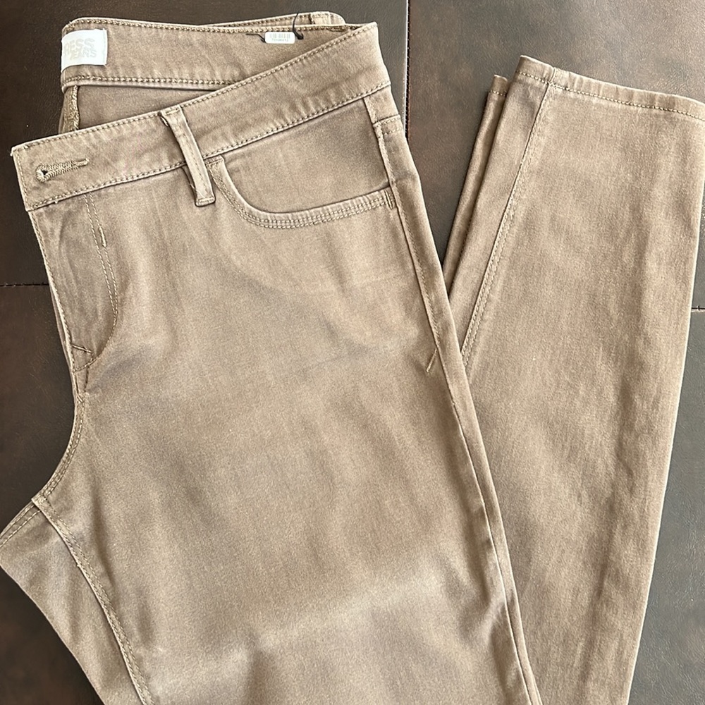 Express Jeans - Picture 2 of 4